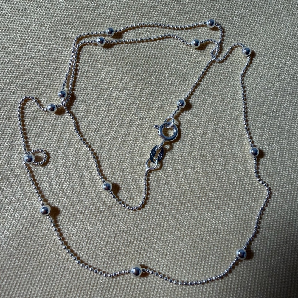Beaded necklace 18”
